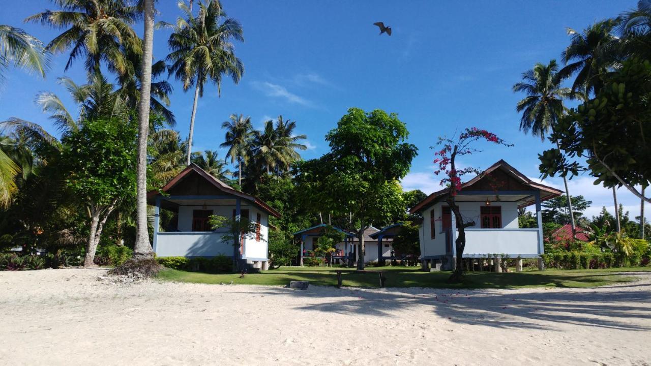 New Raya - Nias Beach Bungalows Lagudri Dış mekan fotoğraf